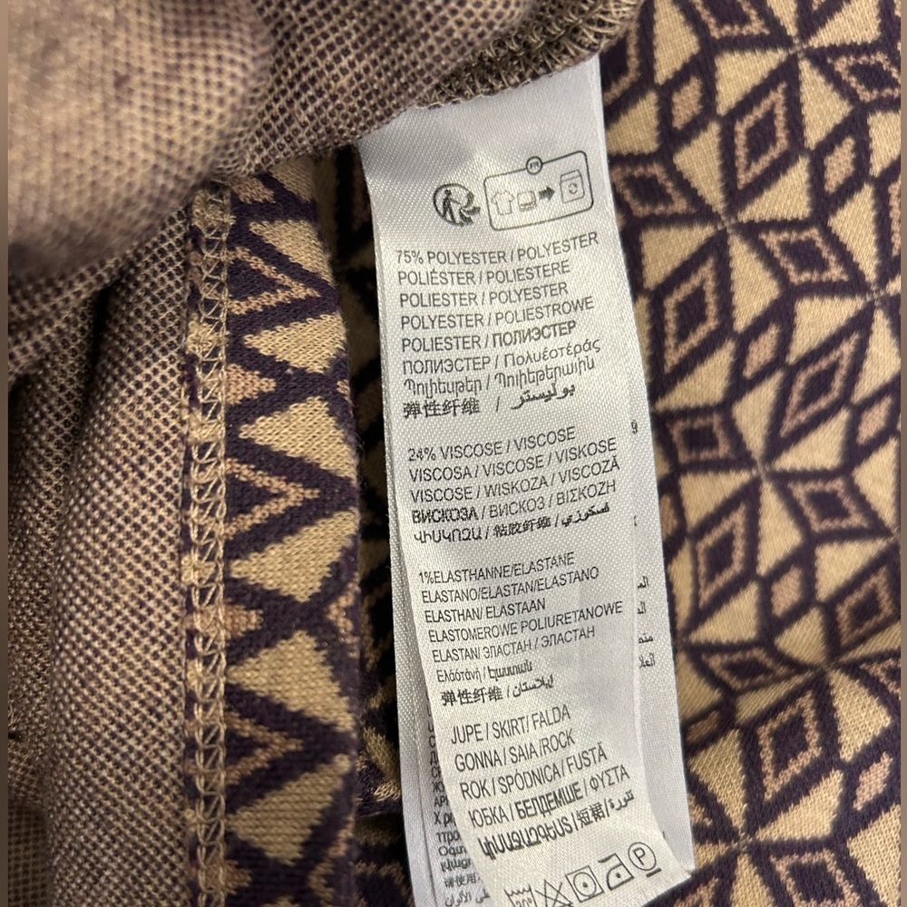 Kiabi Mini Skirt Brown & Deep Purple Design Size Large - Picture 5 of 8